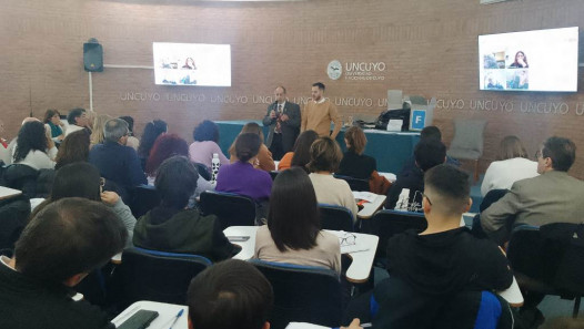 imagen Capacitaron a las autoridades de mesa